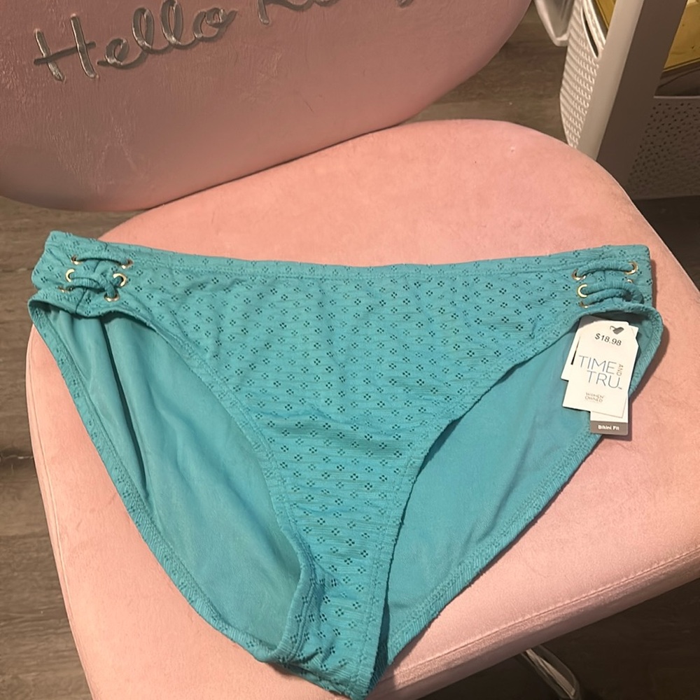 Bikini bottom